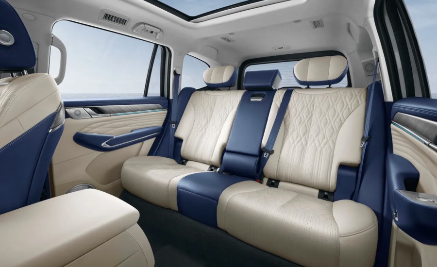 СИДЕНЬЯ С ВЕНТИЛЯЦИЕЙ И МАССАЖЕМ