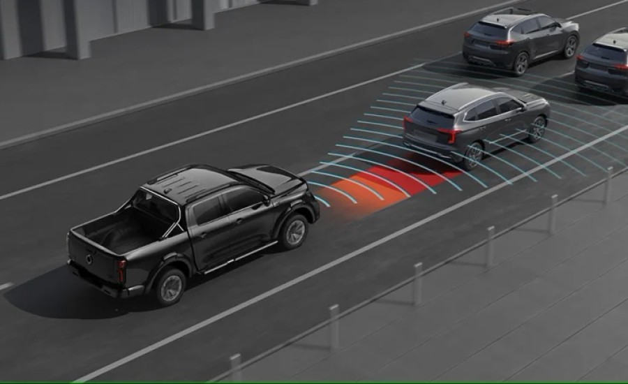 Ассистент движения в пробке